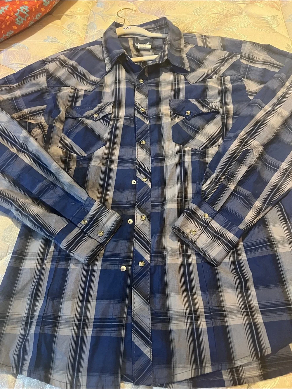 Wrangler Blue and White Plaid Button-Down Shirt